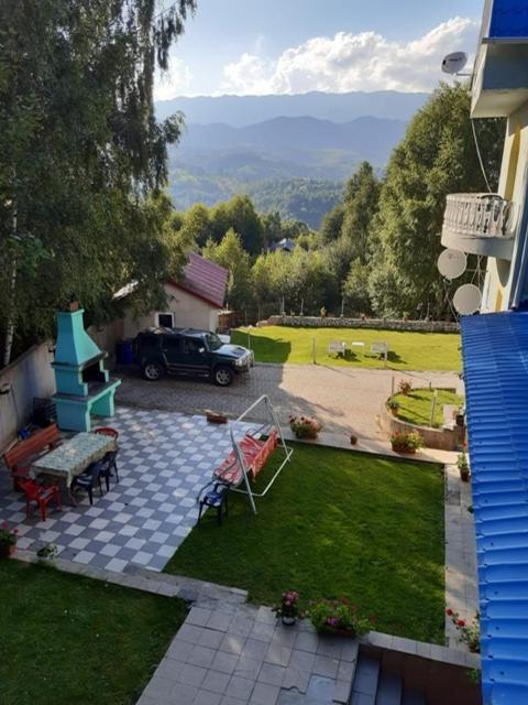 Casa Albastra Hotell Drumu Carului Exteriör bild